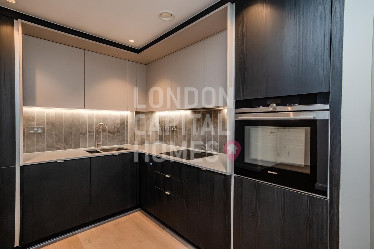 Phoenix Court, 7 Gasholder Place, London